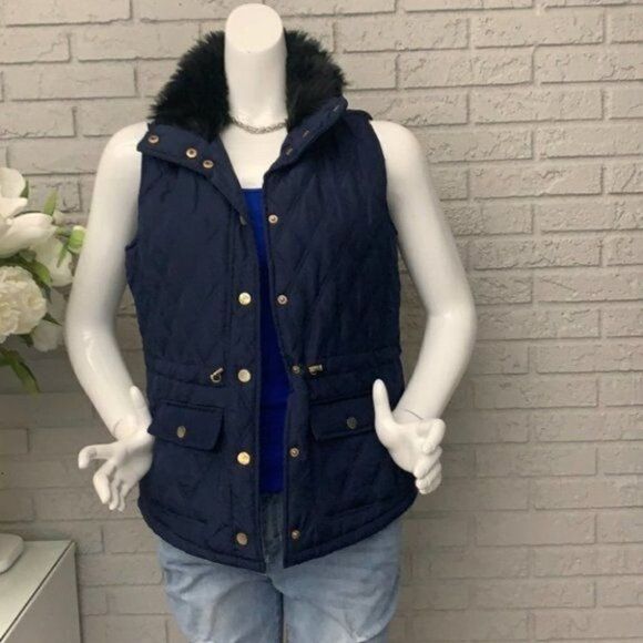 Casual Identity Quilted Vest Size Sp - Picture 3 of 12